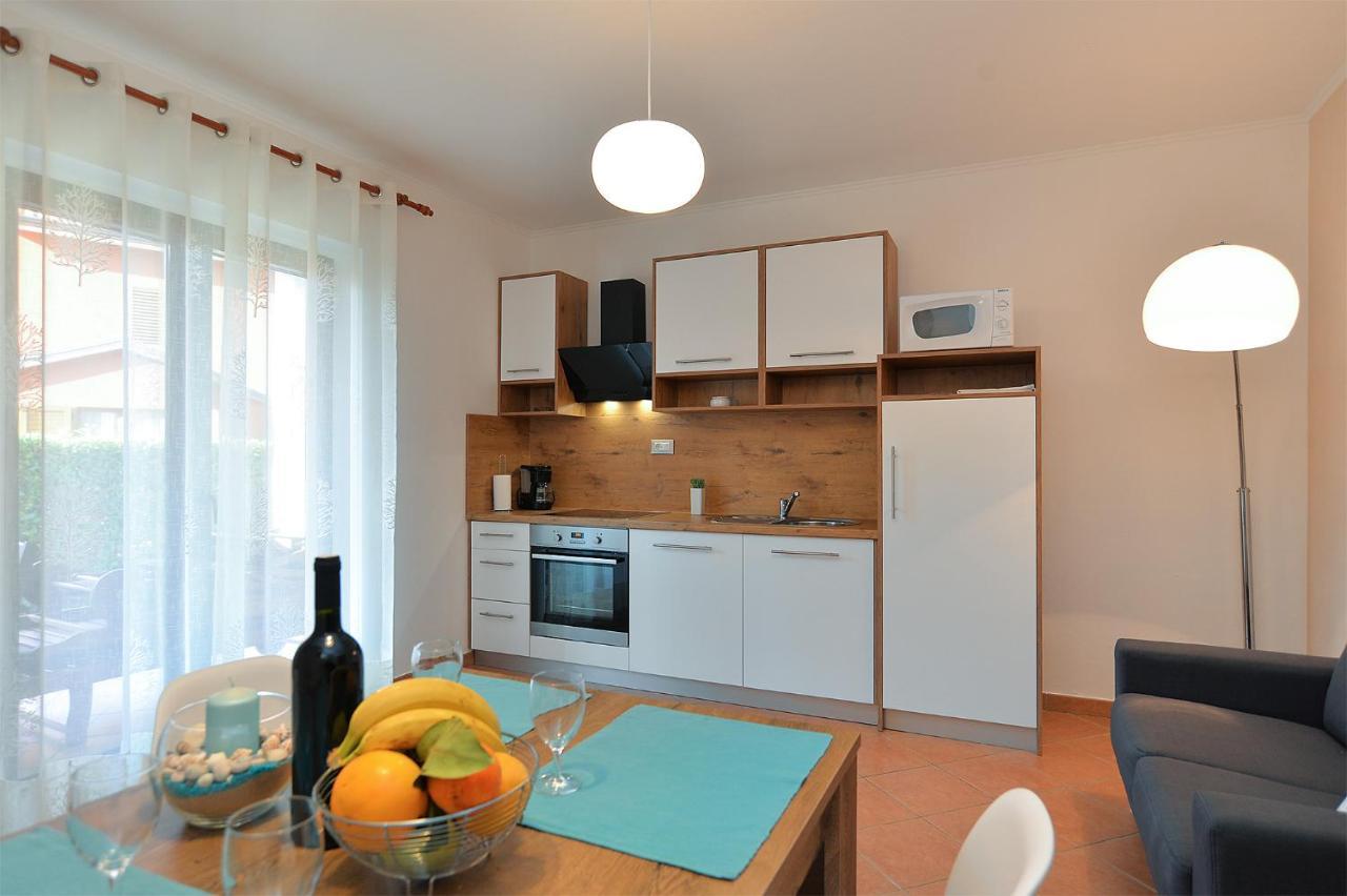 Apartments Marija 1089 โปเรช ภายนอก รูปภาพ