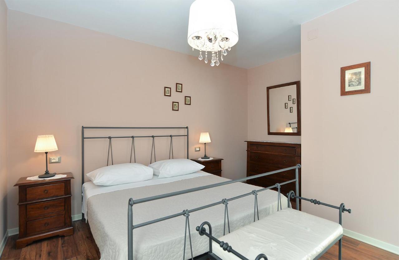 Apartments Marija 1089 โปเรช ภายนอก รูปภาพ