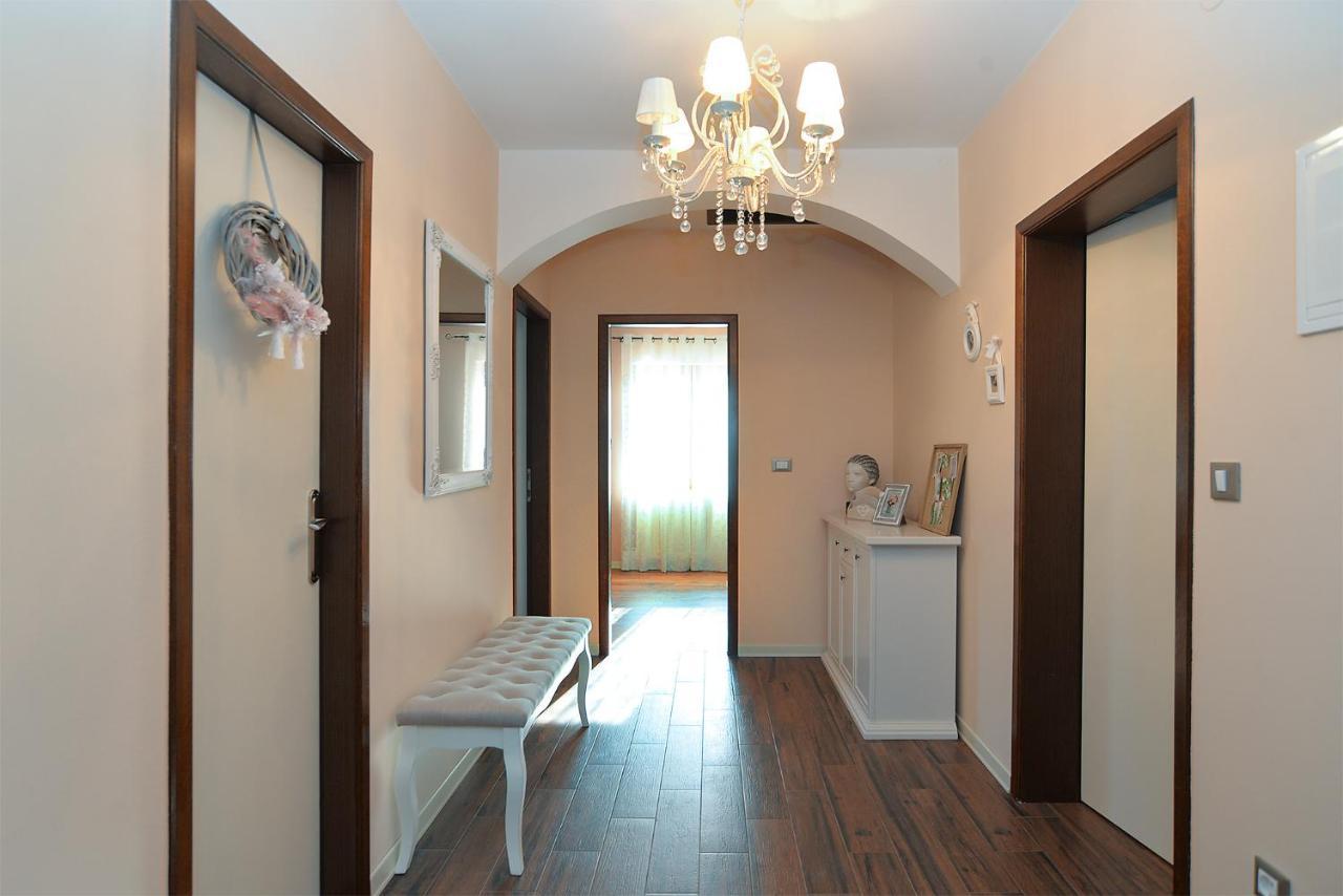 Apartments Marija 1089 โปเรช ภายนอก รูปภาพ