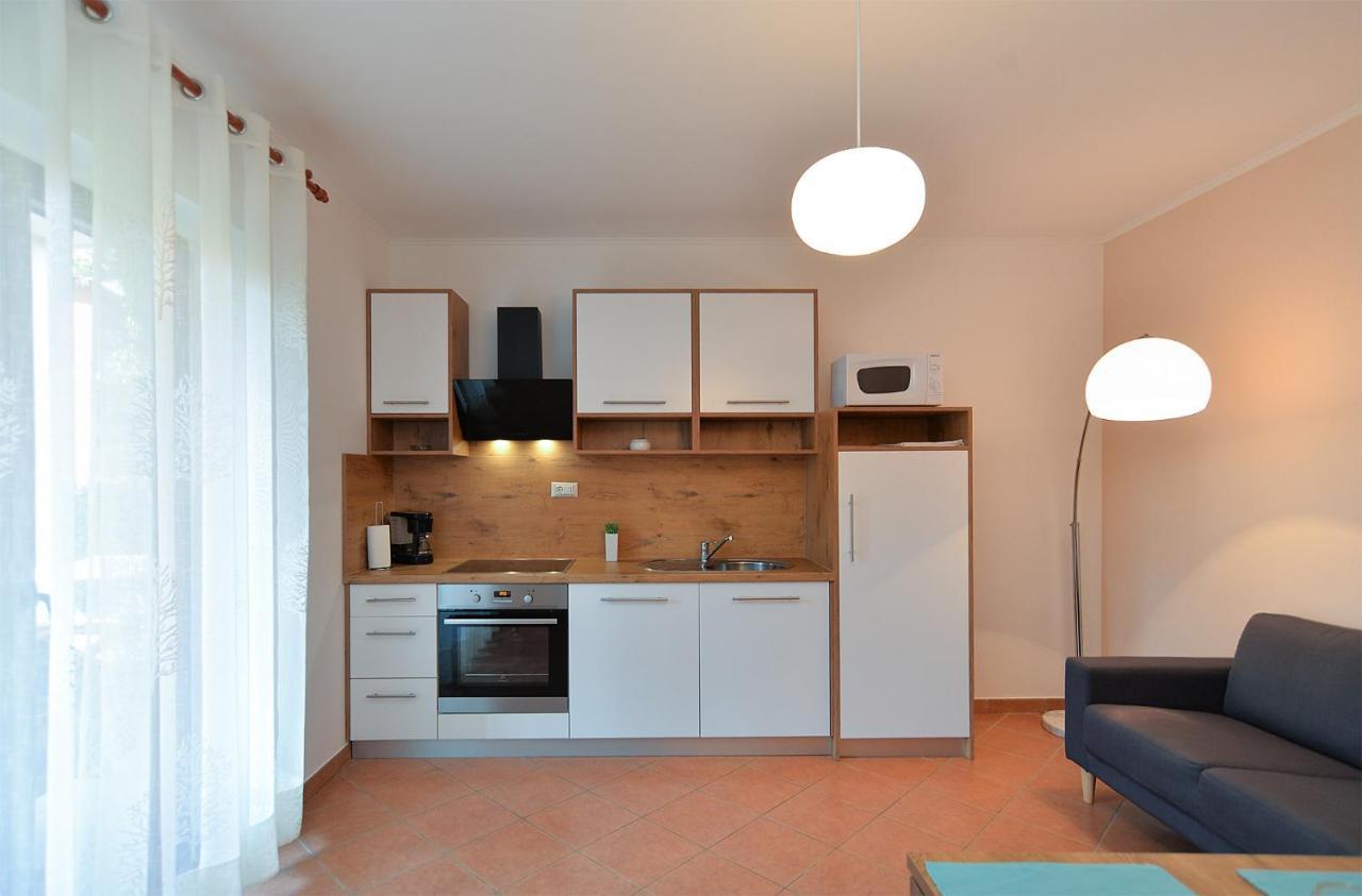 Apartments Marija 1089 โปเรช ภายนอก รูปภาพ