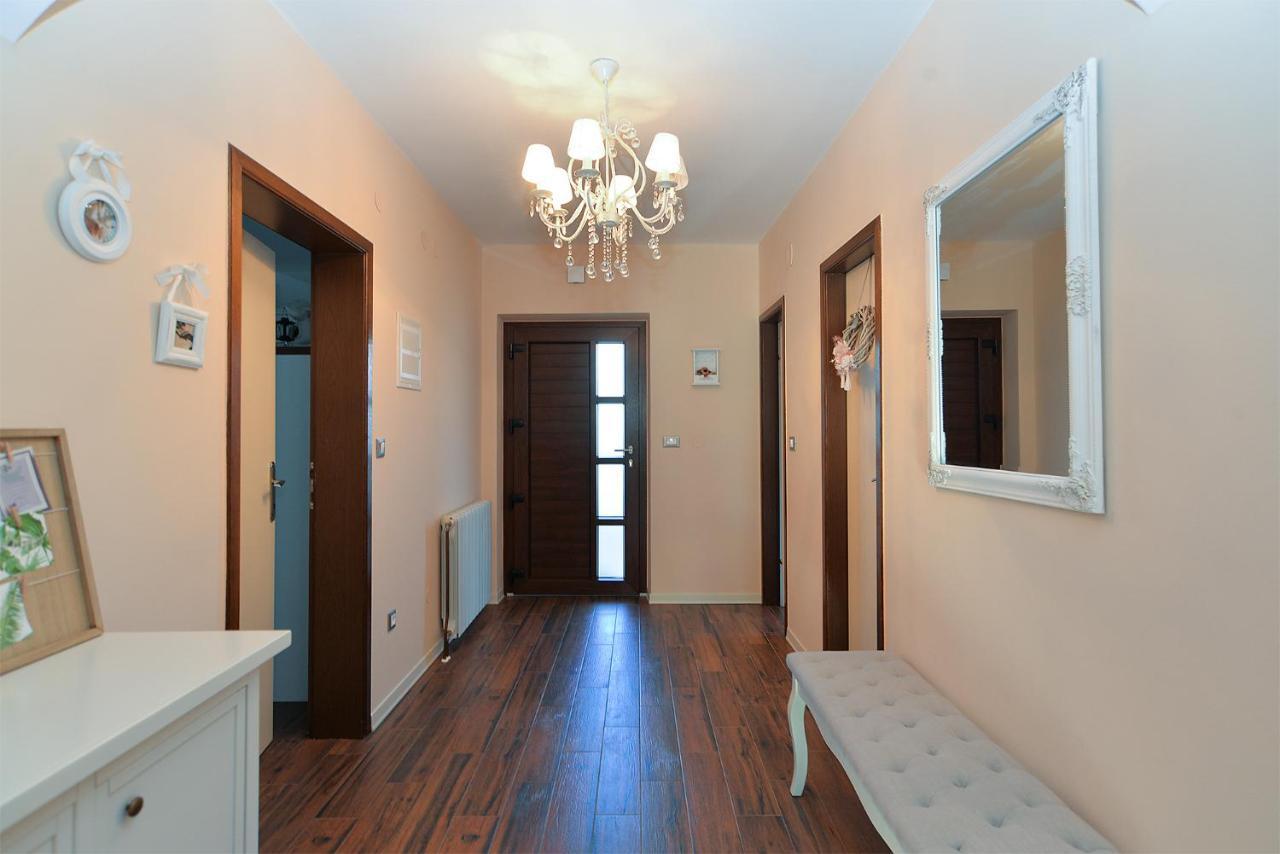 Apartments Marija 1089 โปเรช ภายนอก รูปภาพ