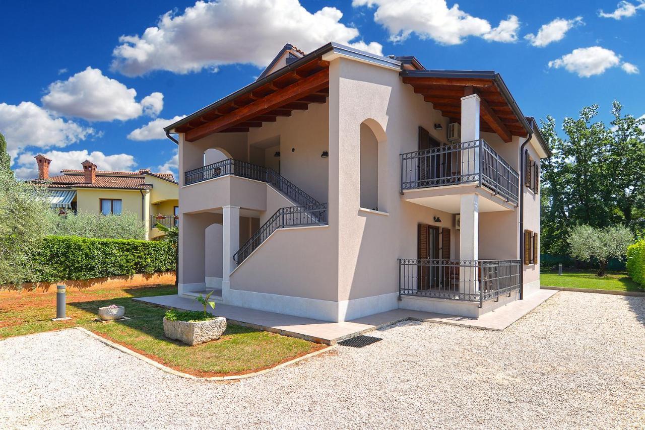 Apartments Marija 1089 โปเรช ภายนอก รูปภาพ