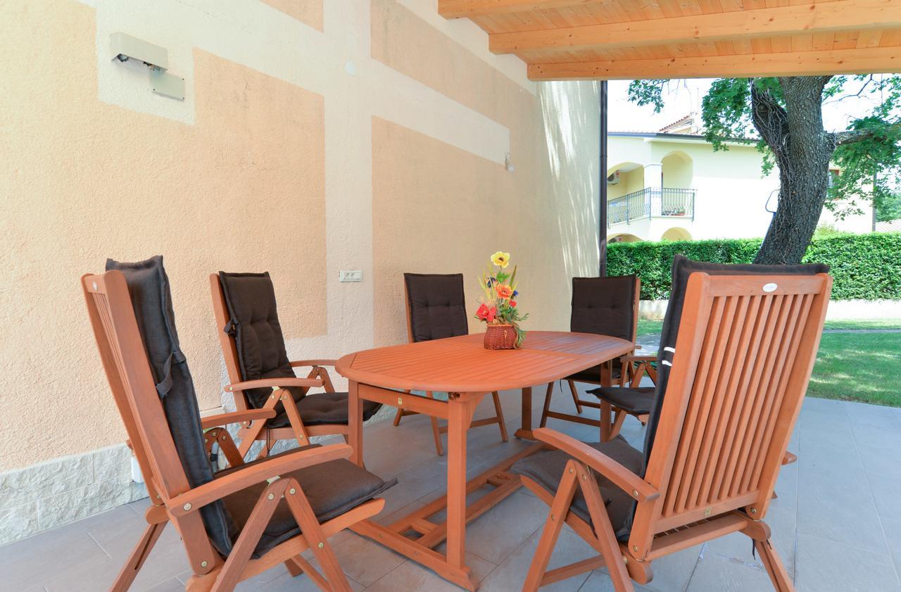 Apartments Marija 1089 โปเรช ภายนอก รูปภาพ